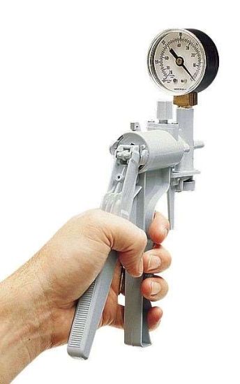 Hand-operated vacuum pump, 16 mL/stroke, PVC body_1212969