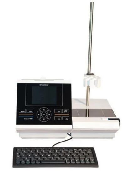 Model SI Analytics Titrator TitroLine® 7000 basic unit with magnetic stirrer, TitroLine® 7000, basic unit with magnetic stirrer TM 235, with stand rod and titration clamp Z 305, power supply 100-240 V_1887472