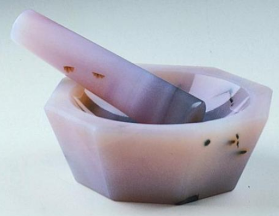 Agate - mortar with pestle,outer diam. 100 mm_1498668