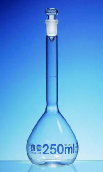 Vol.flask 250 ml, NS 14/23 BLAUBRAND, cl.A, USP, conf.batch cert., glass stopper, borosilicate 3.3_1512245