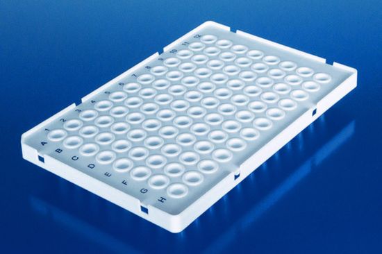 PCR-plates 96-well half frame, Low Profile, raised frame, white, blue coding, pack of 50_1565759