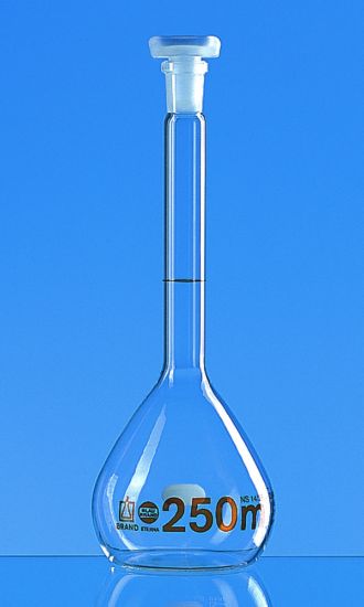 Volumetric flasks, boro 3.3, class A, amber graduations, with PP stoppers, incl. USP individual certificateAll Blaubrand® volumetric flasks are delivered with batch number and one batch certificate included per pack. They are also available_1900687