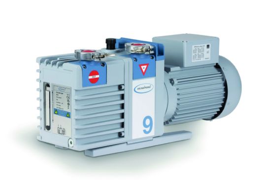 Rotary vane pump RZ 9, two-stageThe powerful rotary vane pumps are ideal for fast evacuation of vessels and at higher gas flow rates. Typical applications are lyophilisation, fine vacuum distillation, and drying chambers.-Very high flow rat_1923616