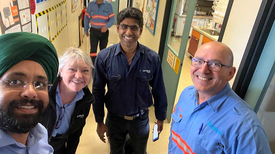 Meeting Santos customers