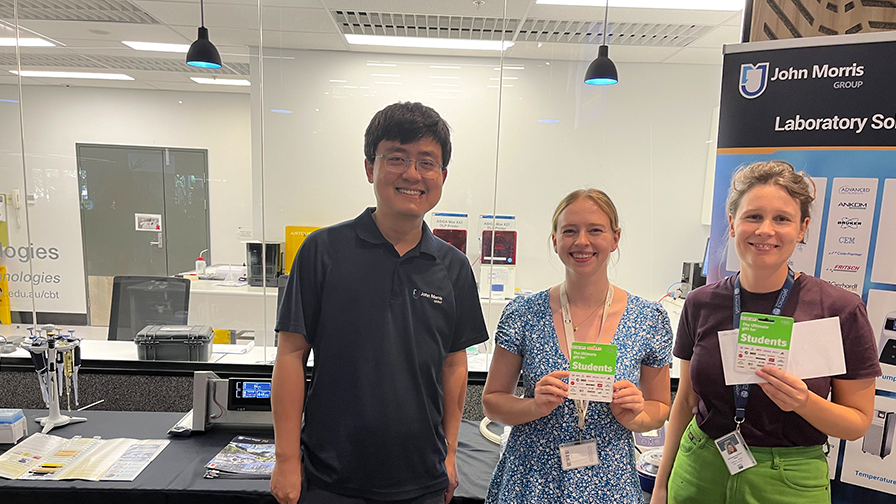 QUT lab clean up event JMG prize winner