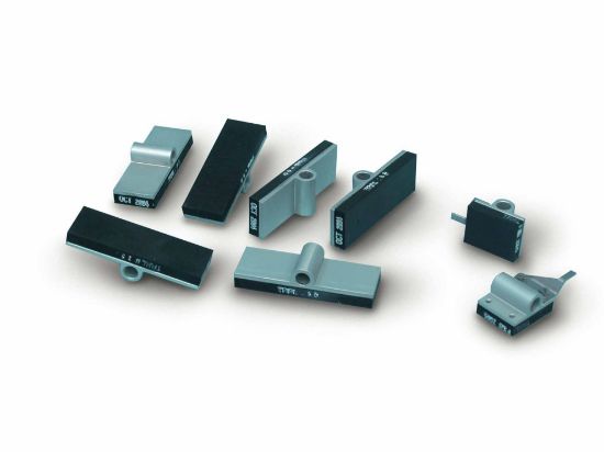 MATEST Rubber Laboratory Slider, TRL Rubber, 32 mm Width | John Morris ...