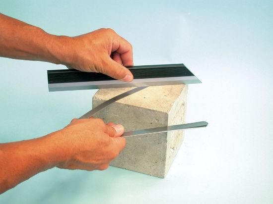 FEELER GAUGE STRIPS 0,03 TO 1 MM AND 100 MM LONG_2200091