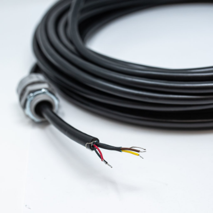 TIENet 301 pH and temperature sensor interface with 23 m long cable. Includes pH and temperature sensor (60-9004-126) with 7.6 m cable calibration buffers and electrode rinse solution._1274926