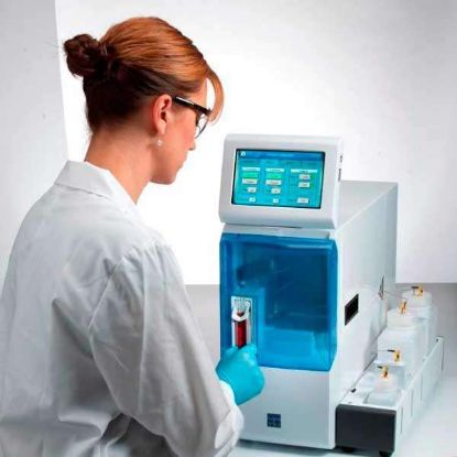 YSI 2900D - Biochemistry Analyzer_1897020