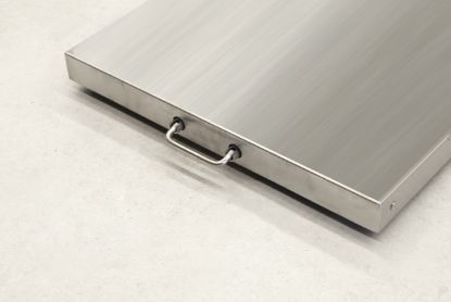 Kern Platform Scale, 10 g–300 kg, Vibration-Free Weighing, Mobile with Rollers and Handle_1181873