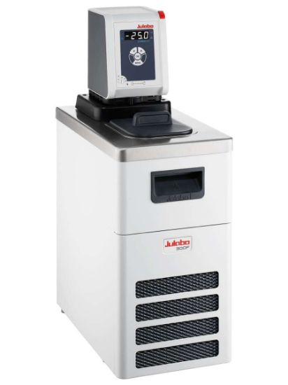Julabo CORIO CP-300F Refrigerated/Heating Circulator, Up to 200°C, USB & RS232 Interface_1239690