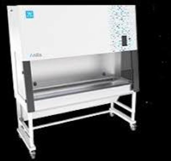 Erlab Anilis 1800 Class 2 Safety Cabinet and Changing Station_2248557