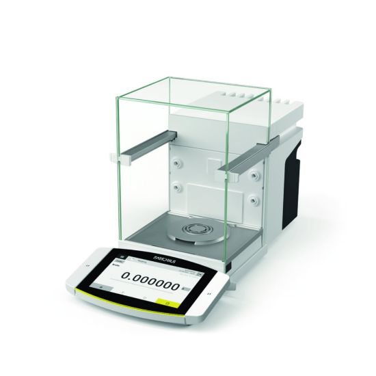 High-capacity micro balances Cubis® II, with automatic draft shield and EC type approval certificate EUModular premium balances for research and development or analytical laboratories. The Cubis® II platform is a completely configurable, hi_1931206