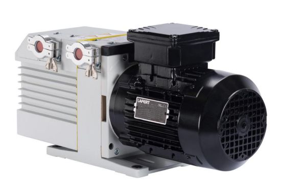Rotary vane pump TRIVAC D8B pumping speed 8.50 m³/h, two-stage, oil-sealed_2347298
