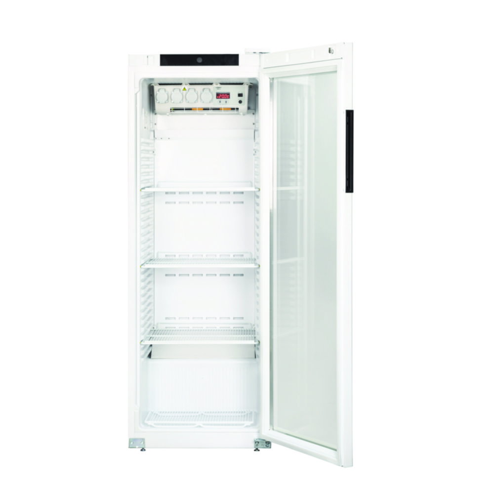 Thermostat cabinet TS 700-G/4-i for 4 BSB-OxiTop® meas. systems, coolant R-600a, 230 V, 50 Hz, incl. insulated glass front door