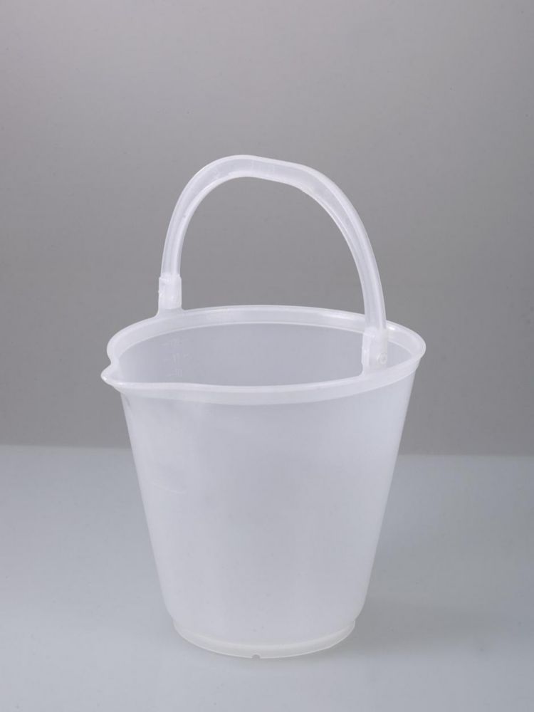 Bucket 12 ltr., PP transparent, with spout and scale