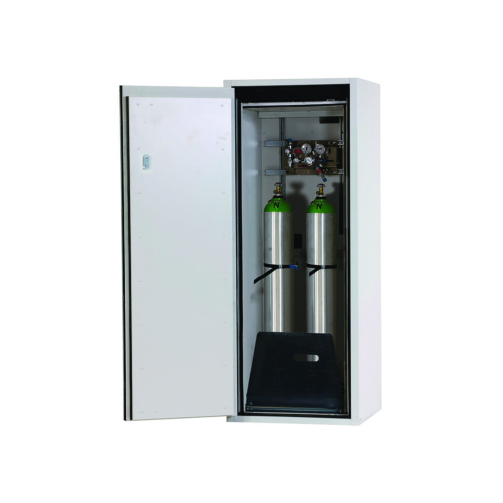Gas cylinder cabinet type G90 1450x600x615 (HxWxD), including Mounting rails, bottle holder and rolling ramp