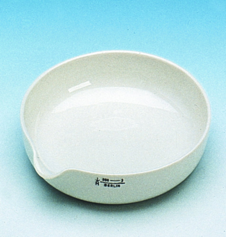 Evaporating basin 50 mm Ø porcelain, flat, with spout, glazed, DIN 12903, form A