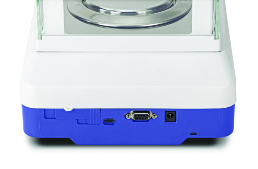 Analytical balance ADT 300-4 Max 320 g; d=0,0001 g; with internal adjustment